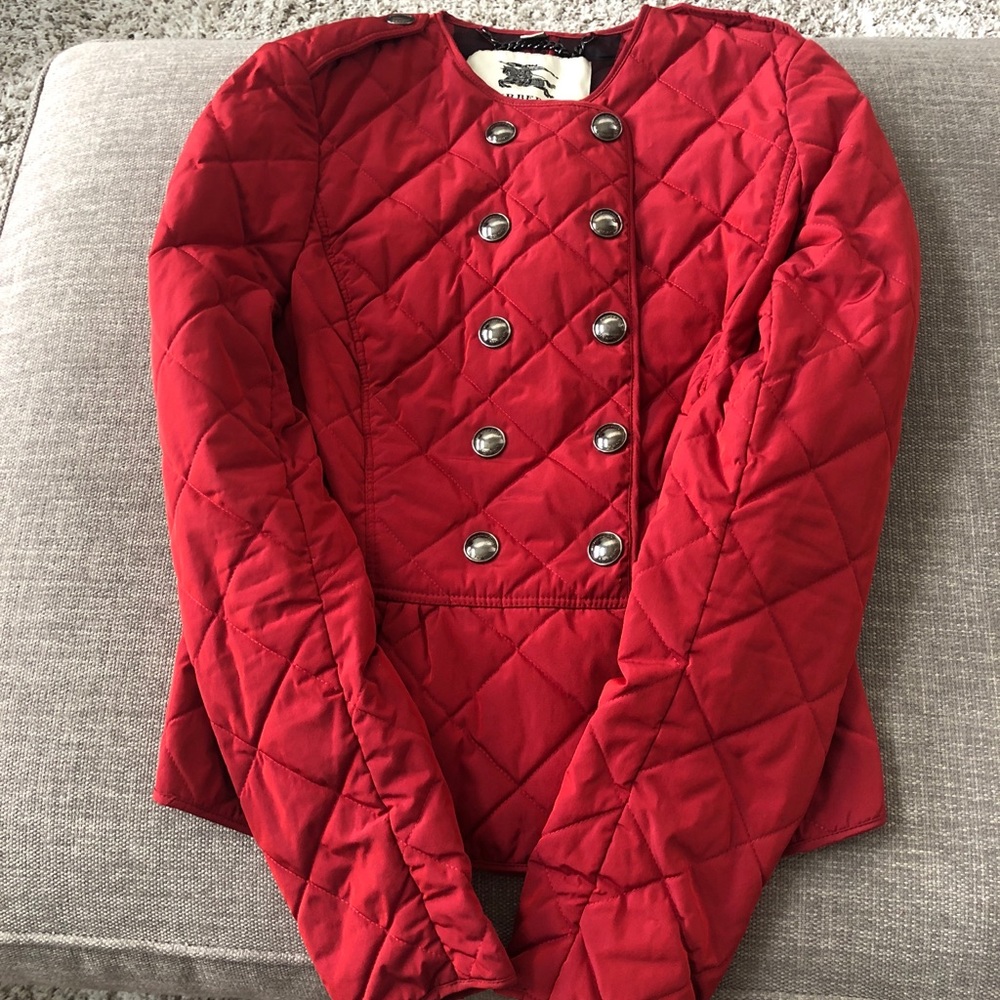 Women’s Burberry Quilted Jacket/Top A Classic